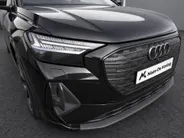 Audi Q4 Sportback e-tron 45 quattro 82 kWh / 285pk S Edition · SONOS · Trekhaak  · Camera  · Elektrische stoelverstelling · Stoelverwarming · Apple/Android Car Play · 20'' ·