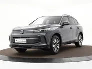 Volkswagen Tiguan Limited Edition 1.5 eHybrid 204 PK 6 versn. DSG · Design Pakket Dark · Trekhaak inklapbaar, met elektrische ontgrendeling, incl. aanhangermanoeuvreerhulp Trailer Assist · Voorraad OUTLET · Prijs is inclusief inruilpremie ·