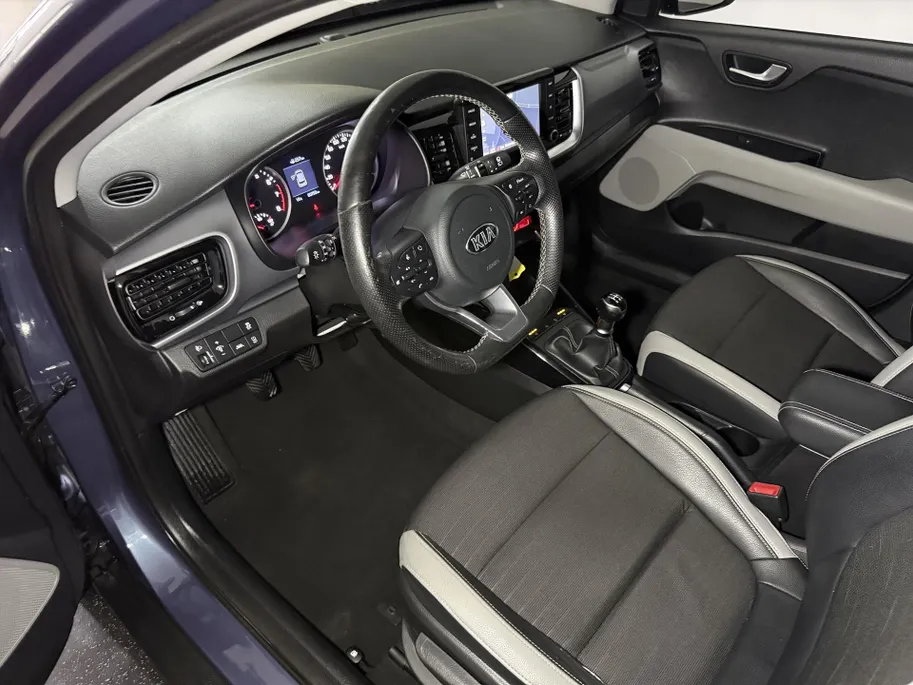 Kia Stonic 1.2 MPi 84pk ComfortPlusLine Navigator I Trekhaak