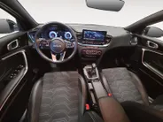 Kia Ceed Sportswagon 1.0 T-GDi Design Edition | Dodehoek Detectie | JBL | Cruise Control Adaptief | Carplay | Camera |