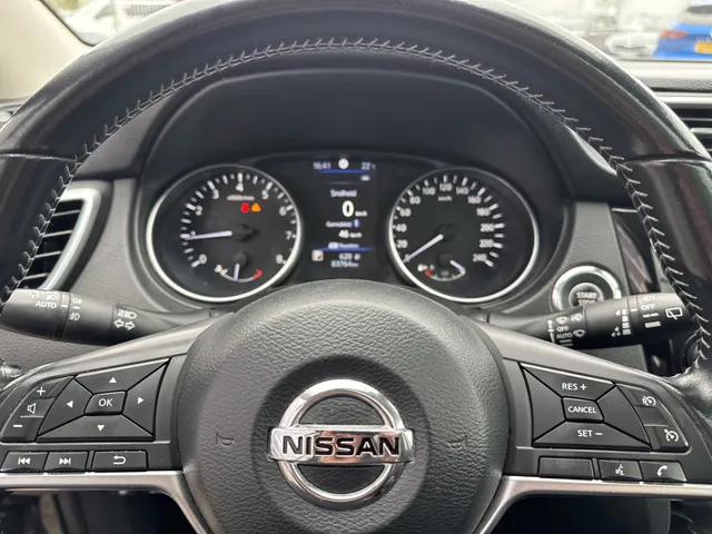 Nissan QASHQAI Automaat 1.3 DIG-T Tekna Trekhaak (max 1.500kg)