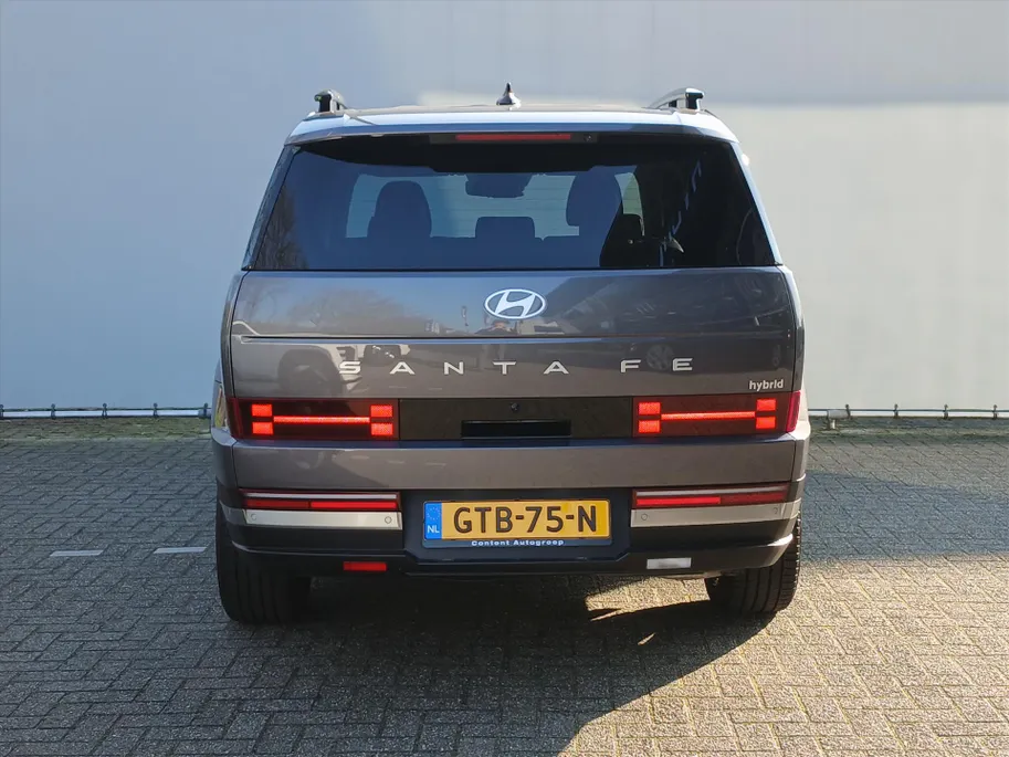 Hyundai Santa Fe 1.6 T-GDi HEV 2WD 7-zits Premium / Org. Nederlands! / 1e Eigenaar / SCHERP GEPRIJSD!