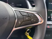 Renault Captur 1.3 mild hybrid 160 *Automaat*Navi via Carplay*Camera*Parkeersensoren*Stoelverwarming*Cruise Control*Zeer nette auto!