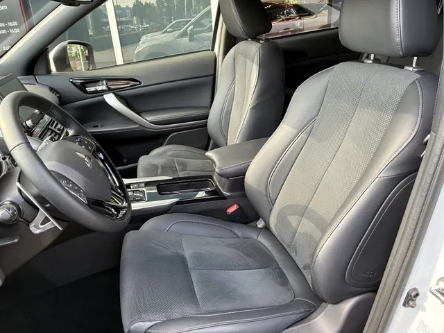 Mitsubishi Eclipse Cross 2.4 PHEV Executive