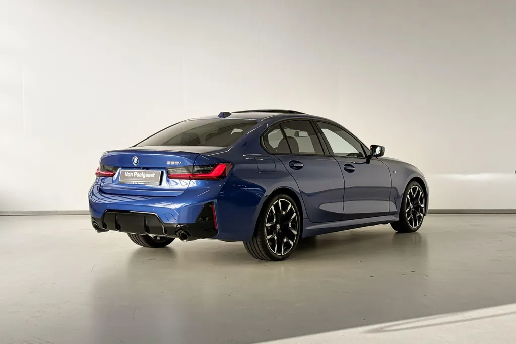 BMW 3 Serie Sedan 320i