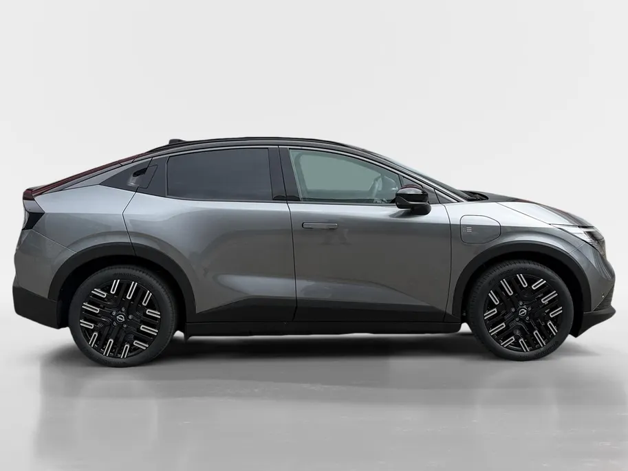 Nissan Leaf Evolve 75 kWh | NISSAN MORE 10 JAAR GARANTIE | 622 KM WLTP | 2500 EURO INRUILPREMIE | SNEL RIJDEN | BOSE | RONDOM CAMERA | CARPLAY |