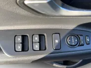 Kia Stonic 1.0 T-GDi MHEV DynamicLine | Climate Control | Camera | Cruise Control | LM Velgen | Apple Carplay | Android Auto