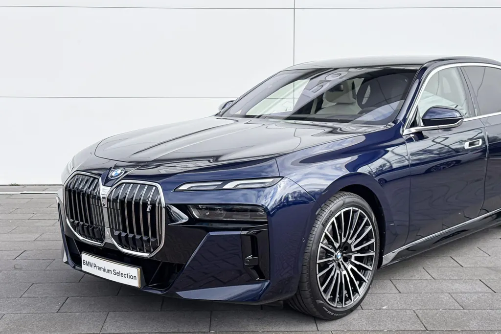 BMW i7 eDrive50 106 kWh