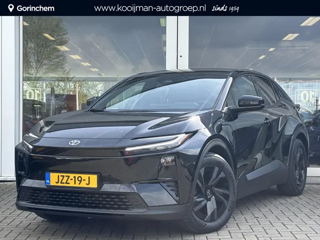 Toyota C-HR+