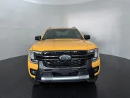 Ford Ranger Wildtrak Double Cab PHEV met o.a. een Elektrisch bedienbare rollertop, Trekhaak, Adaptieve cruise control, Dodehoekdetectie en een Achteruitrijcamera