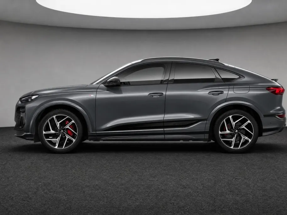 Audi Q6 e-tron Sportback S edition performance 100 kWh 306 PK · Adaptieve luchtvering · Tech pro · Glazen panoramadak