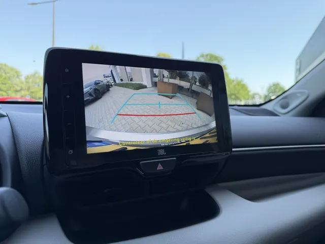 Toyota Yaris 1.5 Hybrid Executive | JBl | HUD | PDC V+A