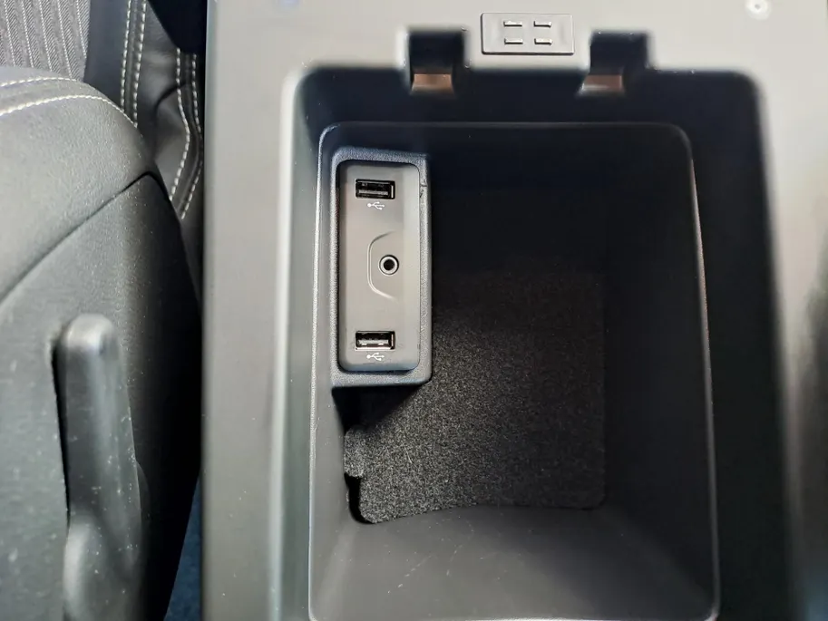 Renault Grand Scénic 1.3 TCe Techno 7p. | Navigatie | Camera | Apple Carplay/Android Auto | Cruise | 7 zitter / persoons