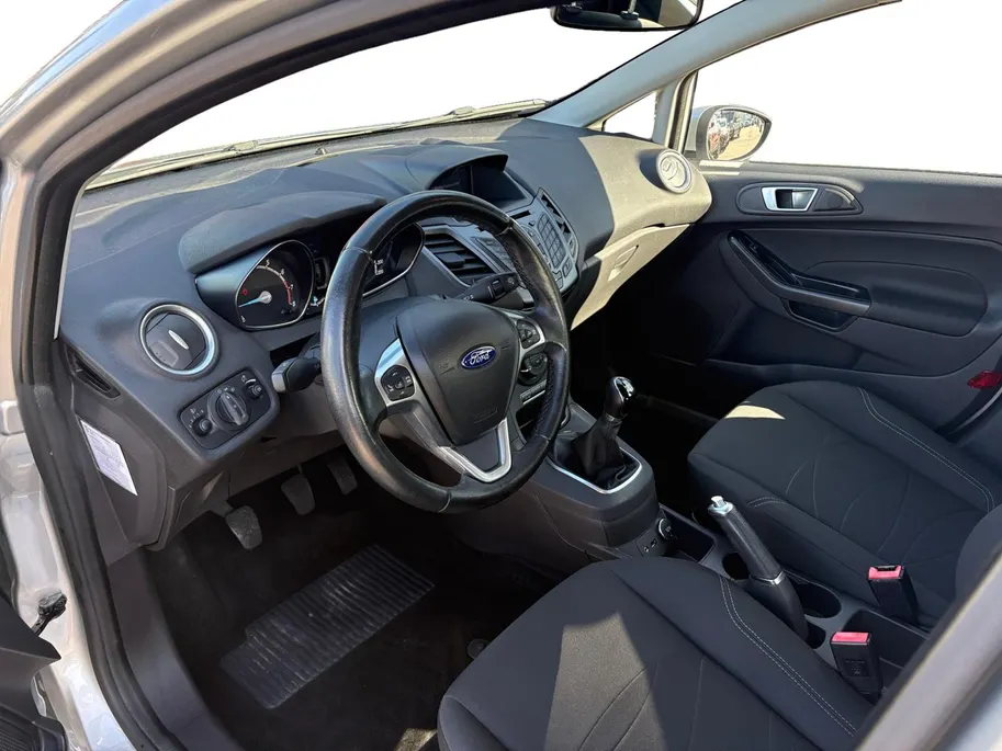 Ford Fiesta 1.0 Style |Trekhaak| Airco| Navigatie| nieuwe APK| 12 maanden garantie| Technologie-pakket|