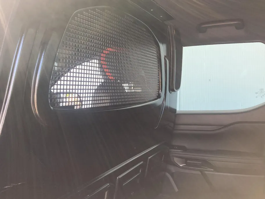 Ford Ranger 3.0 V6 Ecoboost Raptor 291 pk 4WD Automaat Benzine -grijs kenteken 2 persoons - elektrische rollertop - heavy duty vering