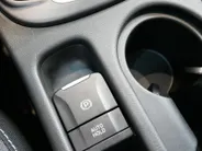 Hyundai Kona 1.6 GDI HEV Fashion | Parkeersensoren achter | Dodehoek sensoren | LM wielen | Climate controle | Adaptive cruise controle | Intelligente sleutel | Navigatie | Bluetooth | Zeer nette auto |