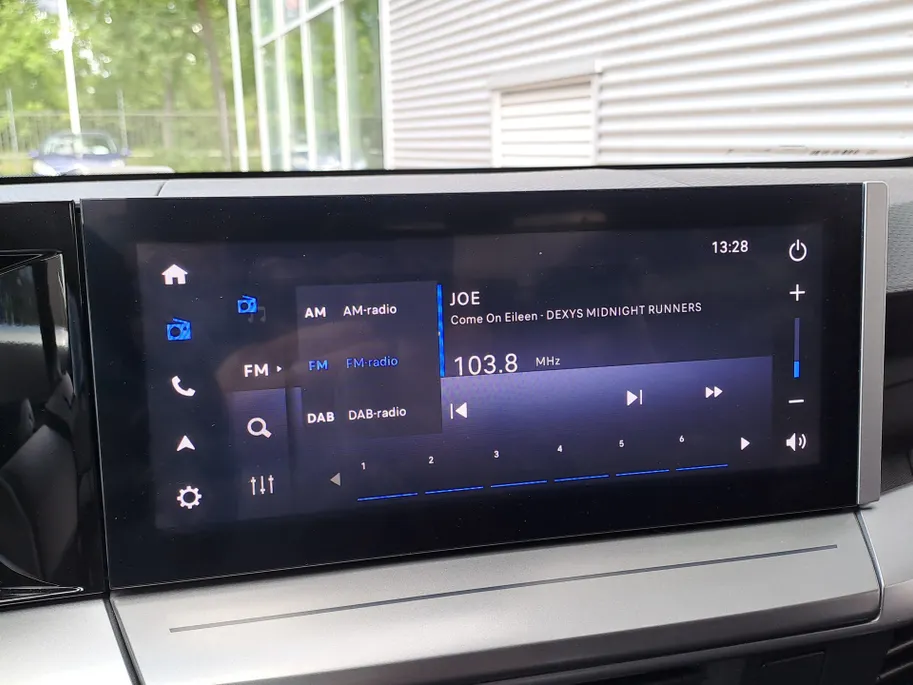Opel Frontera 1.2 Turbo Hybrid GS | Apple Carplay/Android Auto | Navi | Camera | AUTOMAAT! | Dodehoek detector | ECC |