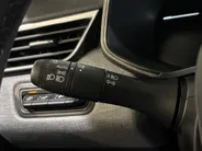 Renault Clio 90PK TCe GPF Evolution | 1e eigenaar | Navi | Parkeersensoren | Apple CarPlay/Android Auto | Licht & Regen Sensor | Digital Cockpit | Airco | Full LED |