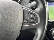 Renault Captur 1.3 TCe Intens | AUTOMAAT | LAGE KILOMETERS | ACHTERUITRIJCAMERA | CRUISE | CLIMATE |
