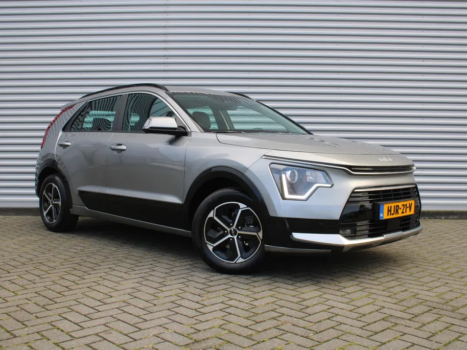 Kia Niro 1.6 GDi Hybrid DynamicLine | Camera | Cruise adapt. | Clima | 16' LM | Navi | Keyless | Apple Carplay/Android Auto |