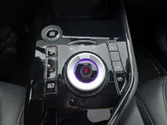Kia Niro 1.6i Hybrid DynamicPlusLine Schuif-/kanteldak | Dodehoek Detectie | Stoelverwarming | Camera | Cruise Control Adaptief | Carplay | Head up Display | NAP