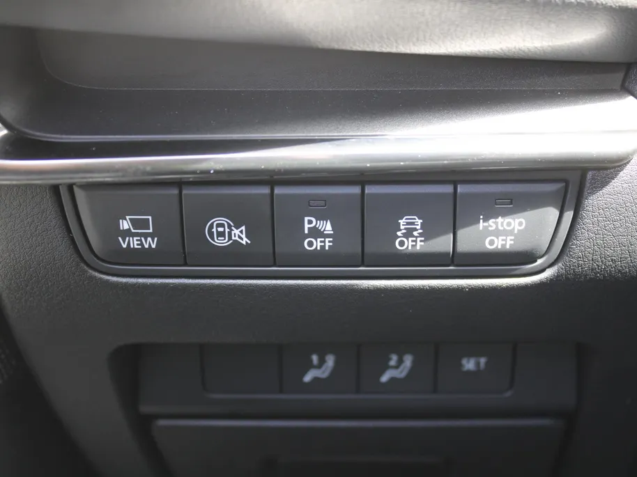 Mazda 3 2.0 e-SkyActiv-X M Hybrid 6MT 186PK Exclusive-line | Leder | Heads-Up Display | Keyless | Bose Audio | 360° Camera | Elek. stoelverstelling + geheugen | Navi |
