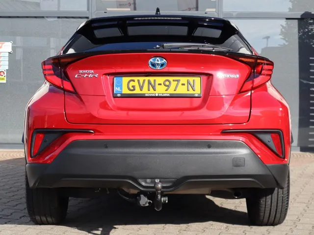 Toyota C-HR 1.8 Hybrid Style Bi-tone | Stuur en stoelverwarming | Blindspot | Trekhaak