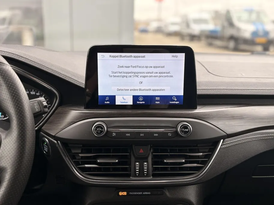 Ford Focus Wagon 1.5 EcoBoost Automaat Vignale I WINTER PACK I DRIVER ASSISTANCE PACK I MATRIX LED-KOPLAMPEN I APPLE CARPLAY / ANDROID AUTO I B&O SOUNDSYSTEM I