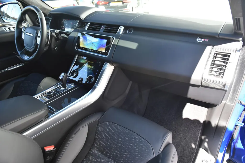Land Rover Range Rover Sport SVR