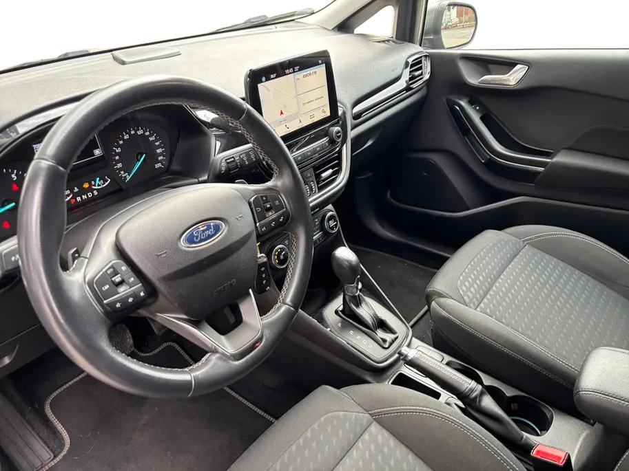 Ford Fiesta 1.0 EcoBoost Vignale | Automaat | Achteruitrijcamera | Cruise control | Carplay | Stoelverwarming