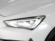 CUPRA Leon 1.4 e-Hybrid VZ Business / Stoel + Stuurverwarming / Keyless / Adaptive cruise control /