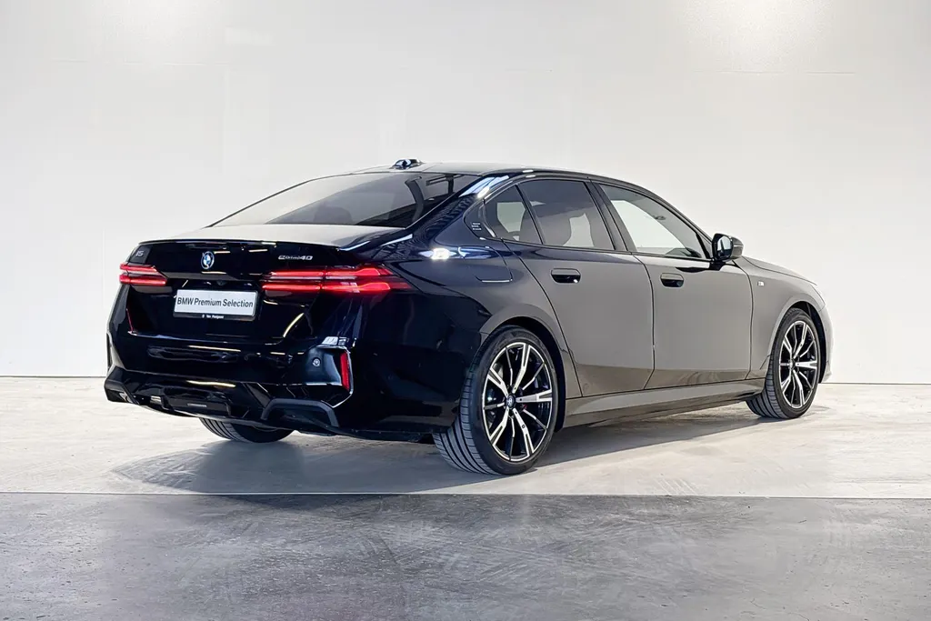 BMW i5 Sedan eDrive40 M Sportpakket Pro Comfort