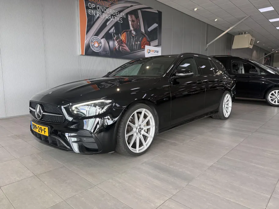 Mercedes-Benz E-Klasse Estate 300 e AMG Line | SOH 98%