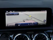 Mercedes-Benz A-Klasse 250 e Business Solution AMG