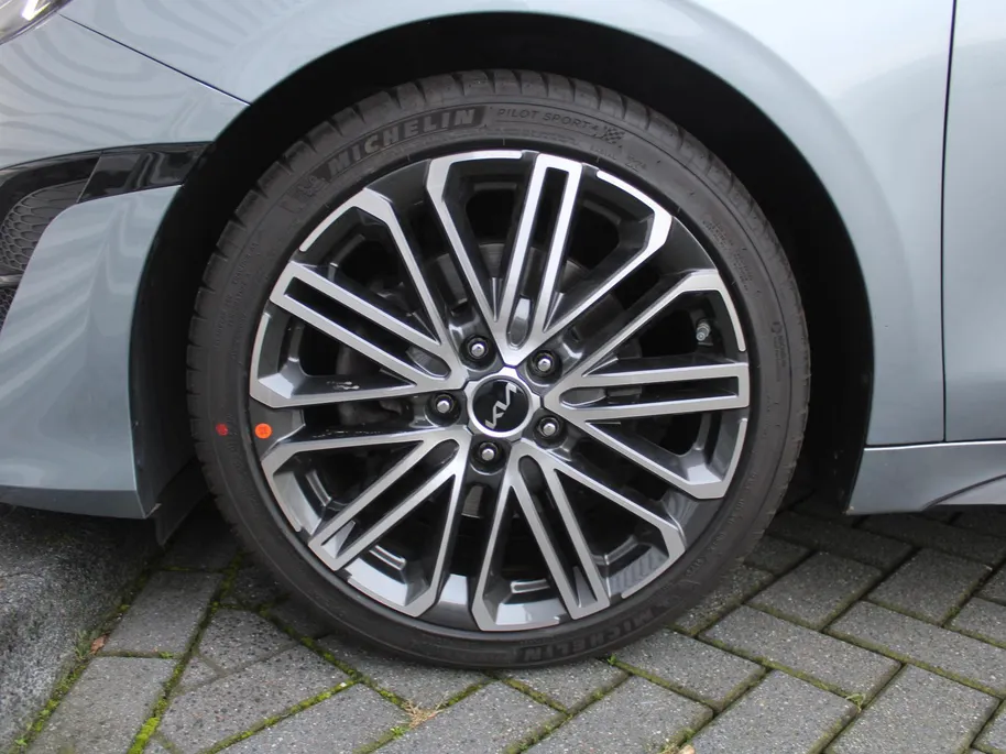 Kia ProCeed 1.5 T-GDi DCT7 GT-Line | BTW Auto | Automaat | Pano | 18” LM | Navi | Camera | Adap. Cruise |
