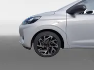 Hyundai i10 1.0 Comfort | Navigatie | Camera | Cruise control | N-Line wielen | Lage kilometerstand |