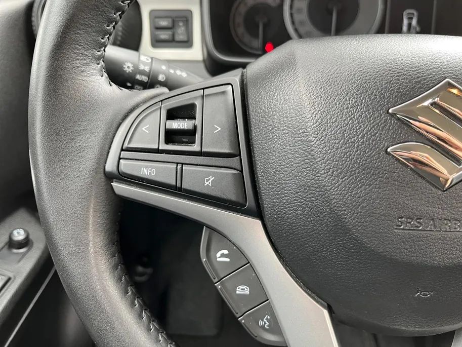 Suzuki Ignis 1.2 Smart Hybrid Style | Climate Control | Stoelverwarming | Achteruitrij Camera | Apple/Android Carplay | Navigatie |
