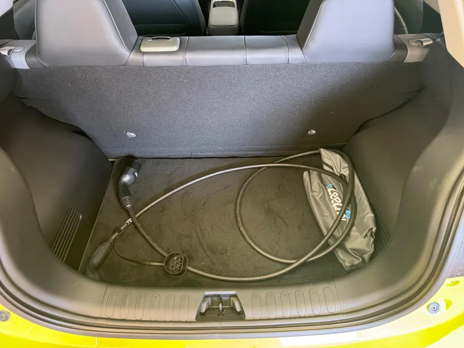 Dongfeng Box Launch Edition 42 kWh | Demo | Blacklime | Zeer compleet | meer dan 310 km range | 360 graden camera | Stoelkoeling/verwarming | Apple Carplay/ Android auto |