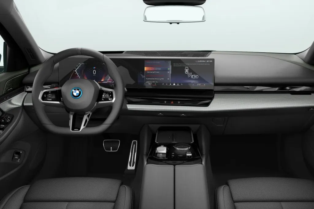 BMW 5 Serie Sedan 550e xDrive