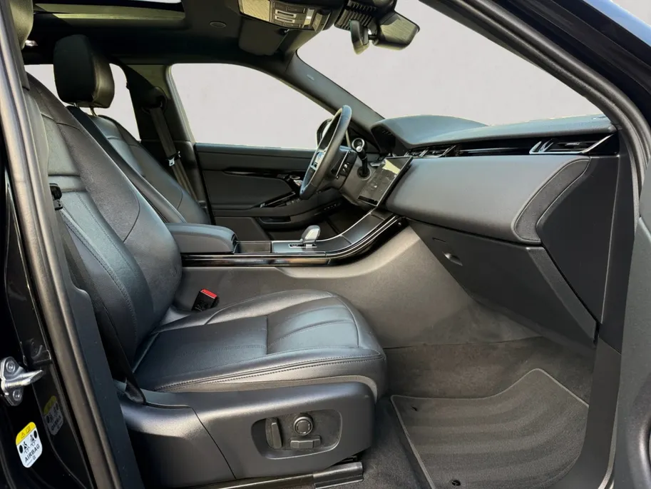 Land Rover Range Rover Evoque 1.5 P270e AWD | BTW | Garantie to 2029 | Panoramadak | Meridian