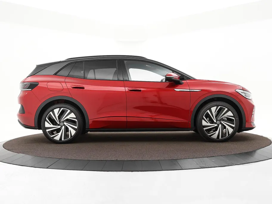 Volkswagen ID.4 GTX 299pk 4Motion 77 kWh · Panoramadak · 360 Camera · Dodehoeksensor ·Warmtepomp · Alarmklasse 3 · Stoel-& Stuurverwarming · 21'' Inch ·