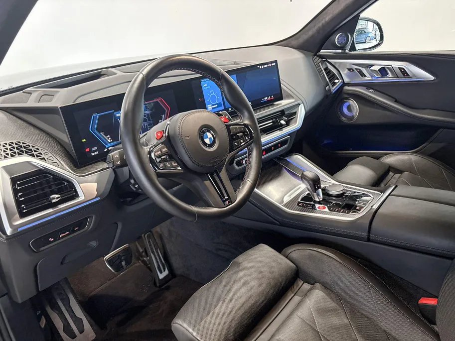 BMW XM PHEV
