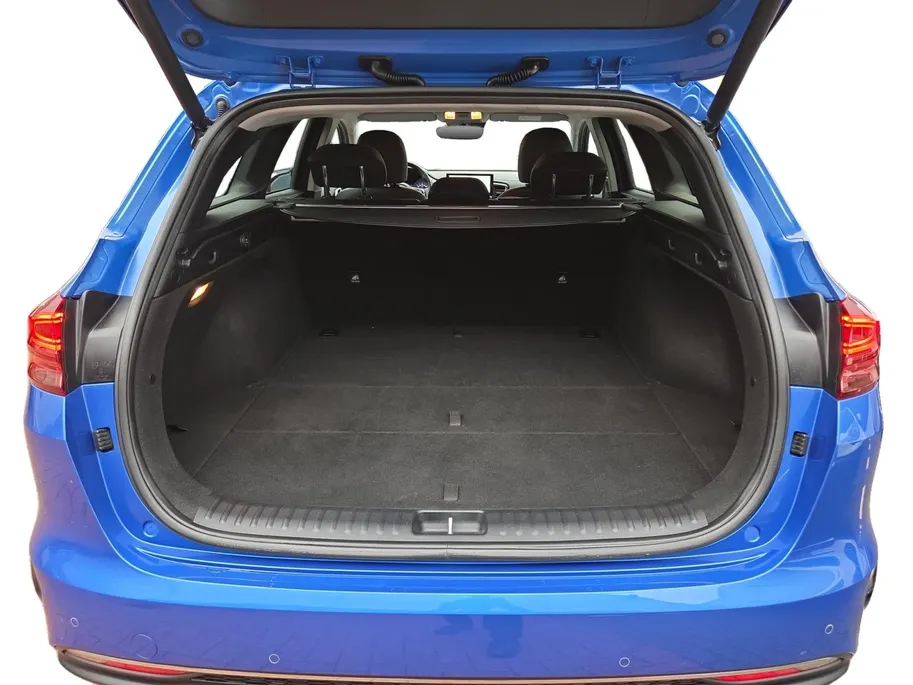 Kia Ceed Sportswagon 1.5 T-GDi DynamicPlusLine 160 PK | Dealer onderhouden | Fabrieksgarantie | Camera | Carplay | Cruise Control Adaptief | stoelverwarming | NAP | 12 Maanden BOVAG Garantie |