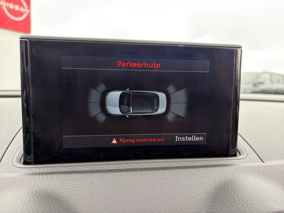 Audi A3 Cabriolet 1.4 TFSI CoD Sport Pro Line S *Automaat*Navigatie*Parkeersensoren*Climate Control*Cruise Control*Stoel/nekverwarming*All Season Banden*LM. Velgen*Zeer nette auto!