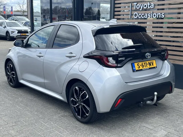 Toyota Yaris 1.5 Hybrid Active | Trekhaak | Camera | Stoelverwarming