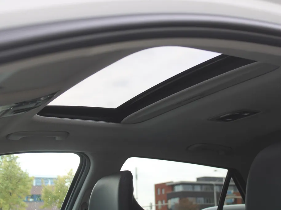 Kia Niro 1.6 GDi Hybrid ExecutiveLine | Stuur-/stoelverwarming + ventilatie | Leer | Schuifdak | 18' LM | Camera | Cruise adapt. | HUD | Zeer mooie auto |