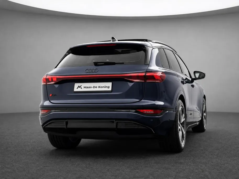 Audi Q6 e-tron Launch edition quattro 100Kwh 388 PK · Panorama dak · Assistentiepakket Veiligheid · Tech Pro