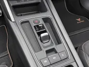 CUPRA Formentor 1.4e-Hybrid 180kW/245PK VZ · Panoramadak · Trekhaak · Camera + Parkeersensoren · Apple/Android Car Play ·