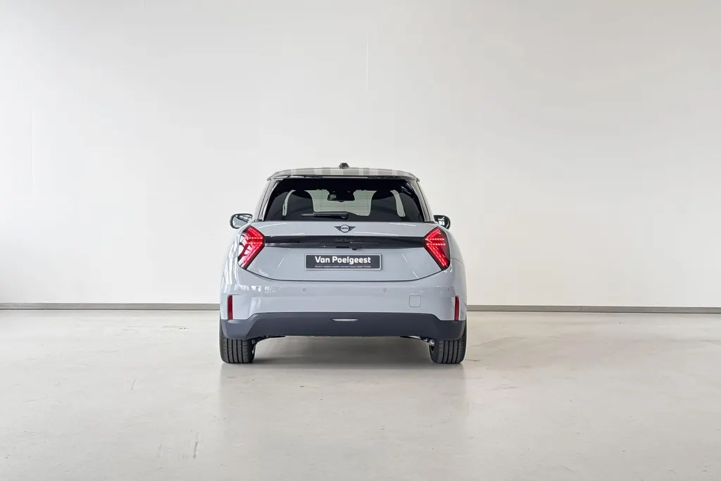 MINI Cooper 3-deurs Electric Cooper SE Paul Smith Ed. XL 54.2 kWh