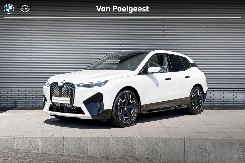 BMW iX xDrive40 Business Edition Plus 77 kWh
